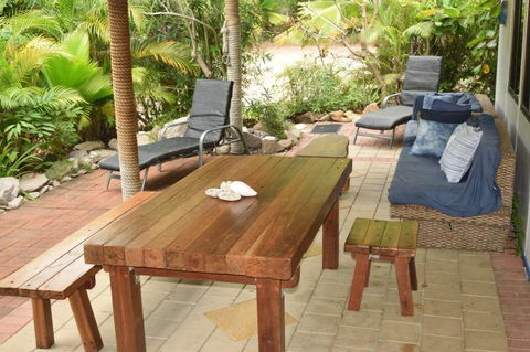 Horseshoe Bay Holiday Unit - Dalby Accommodation 0