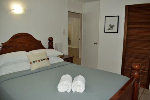 Horseshoe Bay Holiday Unit - Dalby Accommodation 4