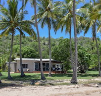 Cockle Bay House - Dalby Accommodation