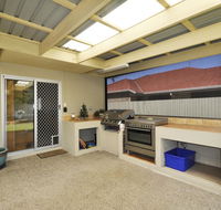 Ocean Wave - Dalby Accommodation