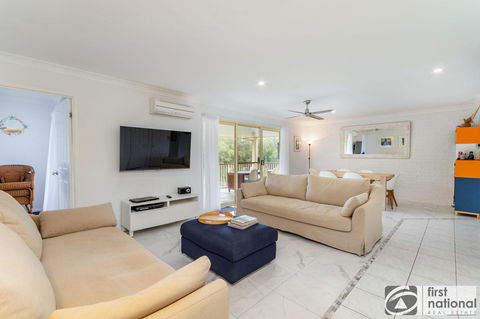 Immaculate Spacious Second Floor Unit Overlooking Pristine Parklands - Dalby Accommodation 9