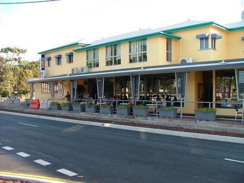 Spacious Unit Overlooking Moreton Bay - Boyd St, Woorim - Dalby Accommodation 3