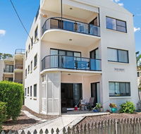Quiet location across from waterfront - South Esp Bongaree - Dalby Accommodation