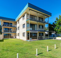 Great Views ground floor unit Clearview Apartments South Esplande Bongaree - Dalby Accommodation