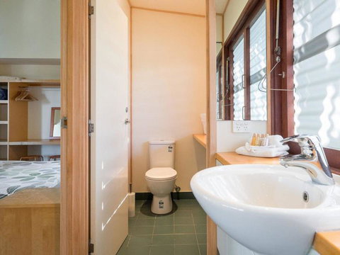 Laguna House - Dalby Accommodation 10