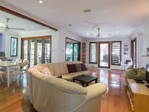 Billa Blue By Discover Stradbroke - Dalby Accommodation 4