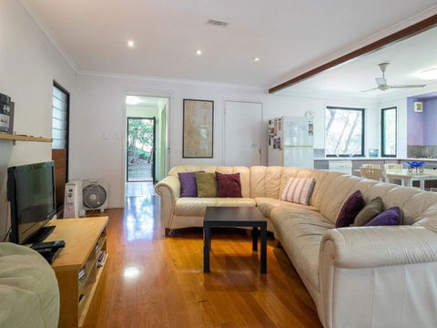 Billa Blue By Discover Stradbroke - Dalby Accommodation 5