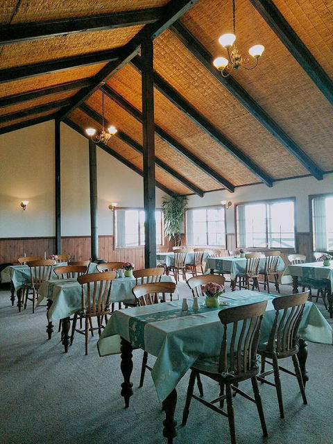 Baudins Accommodation And Restaurant - Dalby Accommodation 13