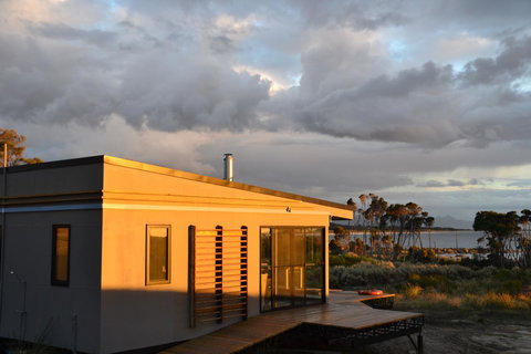 Sawyers Bay Shacks - Dalby Accommodation 11