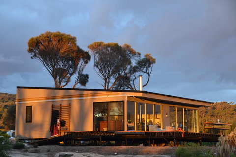 Sawyers Bay Shacks - Dalby Accommodation 10