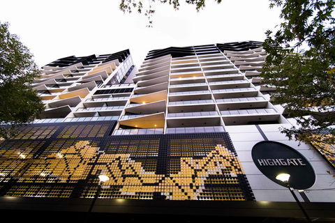 Highgate CBD Apartment - Dalby Accommodation 0