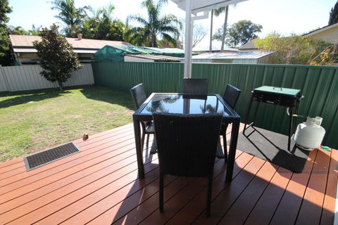 'AFRAME Tarcoola Cottage' 29 The Parade, North Haven - Dalby Accommodation 0