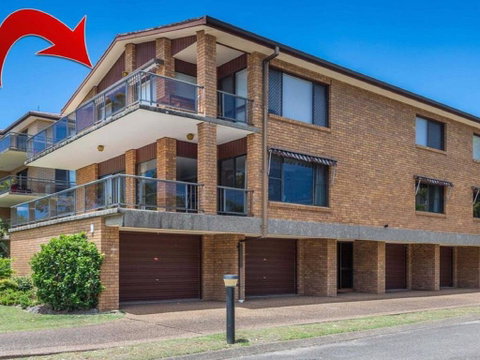 'COLUMBIA VIEWS', 2/9 COLUMBIA CLOSE - AIRCON, WIFI, NETFLIX, VIEWS & BOAT PARKING - Dalby Accommodation 0