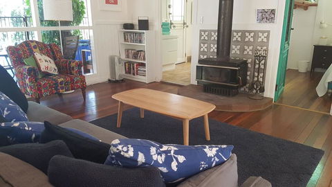 1 Bedroom Home Surrounded By Nature - Dalby Accommodation 3