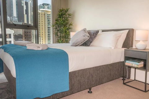 1 Bedroom Studio Apartment Near Eagle Street - Dalby Accommodation 2