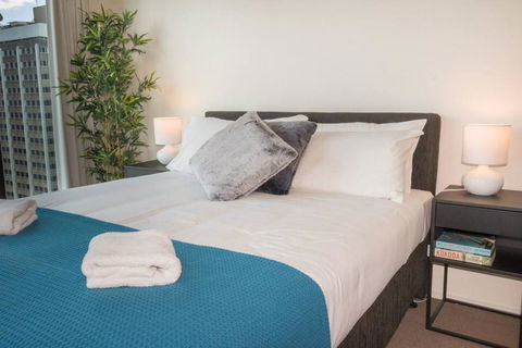 1 Bedroom Studio Apartment Near Eagle Street - Dalby Accommodation 1