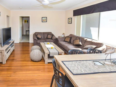 1/33 Wharf Street - Dalby Accommodation 3
