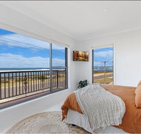 10 OCEAN VILLA - Dalby Accommodation