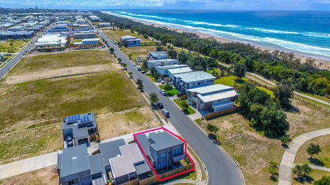 12 Sunfish Lane Beachshack - Dalby Accommodation 0