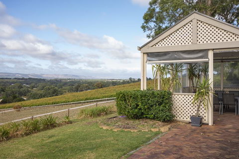 131 Your Vineyard Home In The Heart Of The Vale - Dalby Accommodation 1