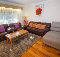 14 Bunker Crescent - Dalby Accommodation