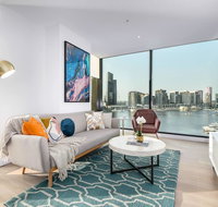 145 Premium Waterfront Suite in Docklands - Dalby Accommodation