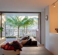 2 Bedroom Apt in Potts Point with Parking - Dalby Accommodation