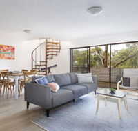 20 Booneroo - Walk To The Beach - Dalby Accommodation