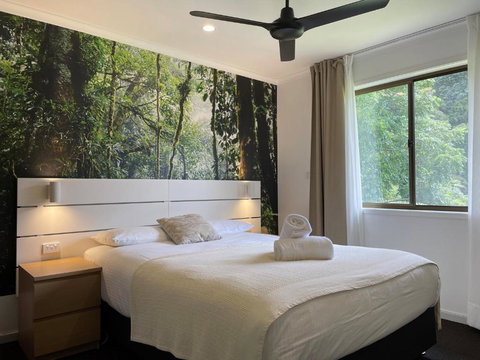 Bunya Mountains Tavern - Dalby Accommodation 0