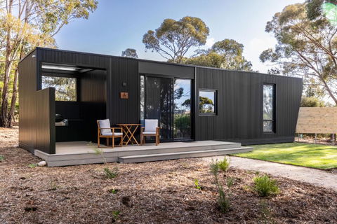 CABN X Seppeltsfield Barossa - Dalby Accommodation 0
