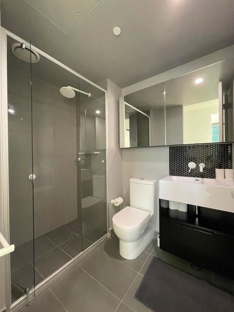 C&S Stay- Melbourne CBD - Dalby Accommodation 4