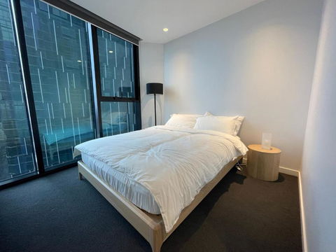 C&S Stay- Melbourne CBD - Dalby Accommodation 2