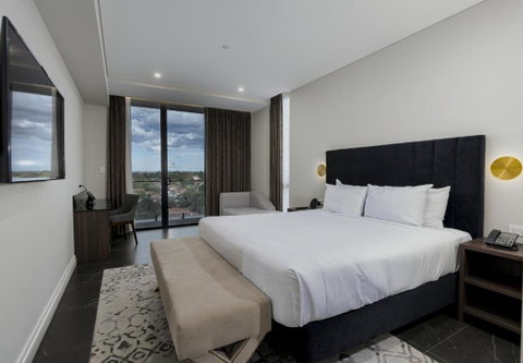 Crowne Plaza Sydney Burwood, An IHG Hotel - Dalby Accommodation 2