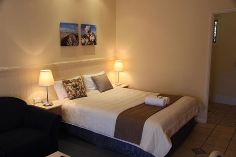 Dalby Mid Town Motor Inn - Dalby Accommodation 3