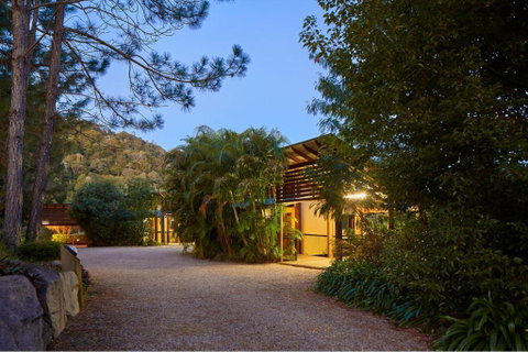 Dayboro Cottages - Dalby Accommodation 2