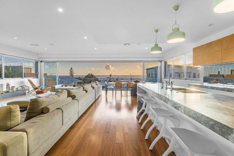 Daybreak At Currumbin - Dalby Accommodation 1
