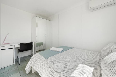 Dana-Private Room In A City Centre Duplex Apartment-1 - Dalby Accommodation 2