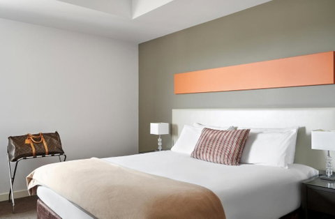 Dandenong Central Apartments Official - Dalby Accommodation 3