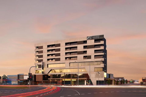 Dandenong Central Apartments Official - Dalby Accommodation 0