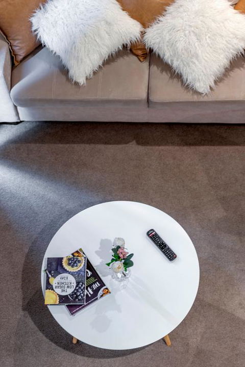 3 BDR Stylish City Retreat // Close To All And Everything In Canberra - Dalby Accommodation 3