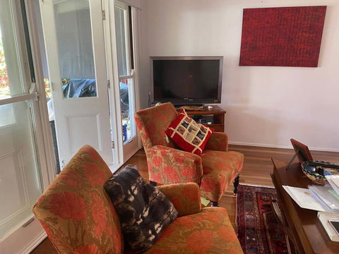 3 Bedroom Character Home Near CBD - Dalby Accommodation 0