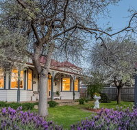 3 Genesta St Cowes - Federation Home - Dalby Accommodation