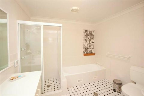 3 MELALEUCA - Dalby Accommodation 3