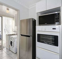 3 Oceans apartments - Scarborough - Dalby Accommodation