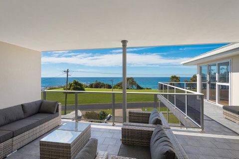 31 McMillan Crescent - Dalby Accommodation 0