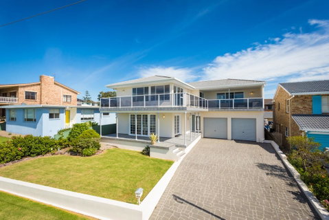 31 McMillan Crescent - Dalby Accommodation 1