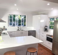 4 bedroom house - Walk to Southbank - Dalby Accommodation