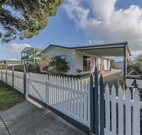 4 Lansell Road Cowes - Dalby Accommodation