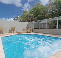 516 'Oaks Pacific Blue' 265 Sandy Point Road- private pool aircon WIFI - Dalby Accommodation