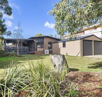 62 BINGLEY PARADE RIVERSEA HOUSE - Dalby Accommodation